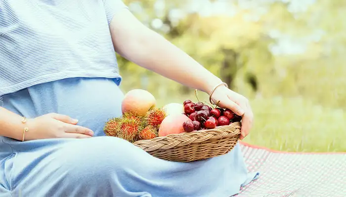 7 loại trái cây bà bầu không nên ăn để bé luôn khỏe mạnh.